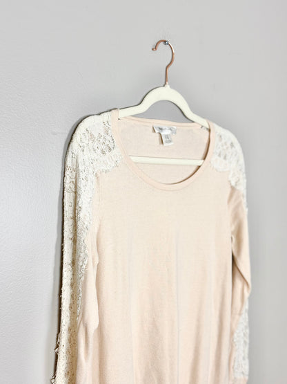 M - Motherhood Peach Lace Sweater