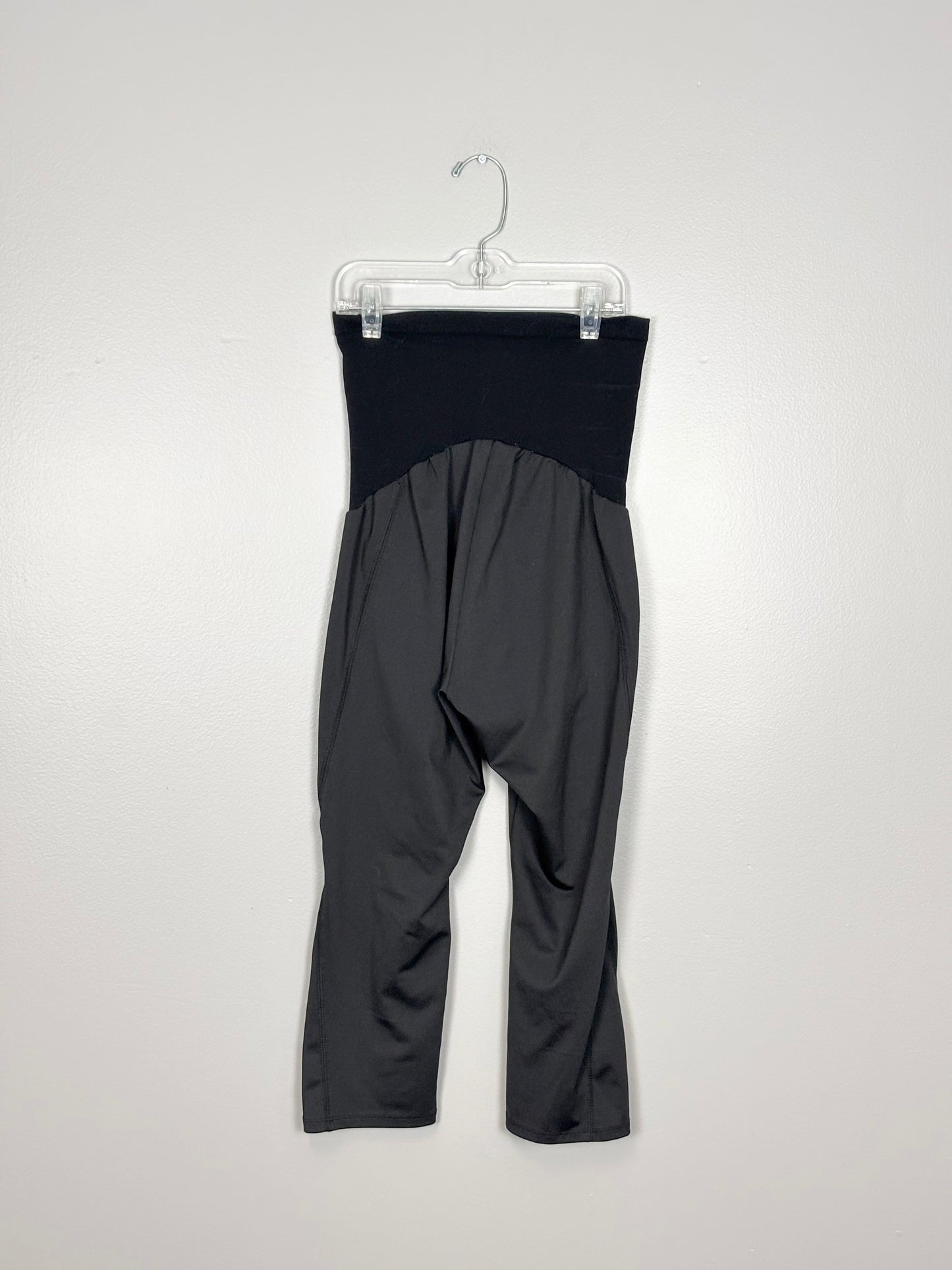 S - Unknown Brand Black Athletic Pant