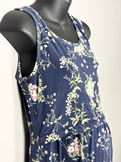 M - Bearsland Floral Nursing Dress