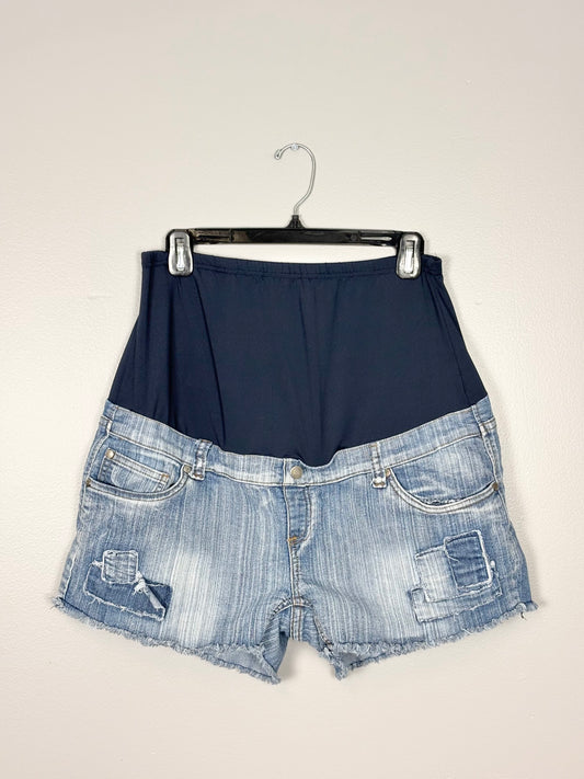 L - Oh! Mama Maternity Shorts