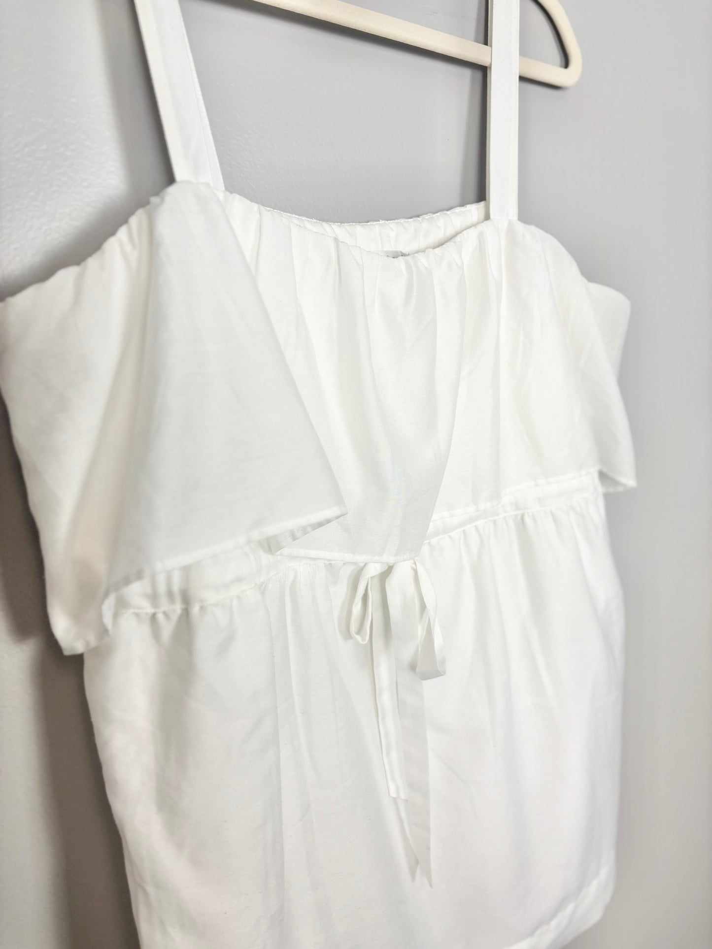 M - Motherhood White Sleeveless Top w/Tie Waist