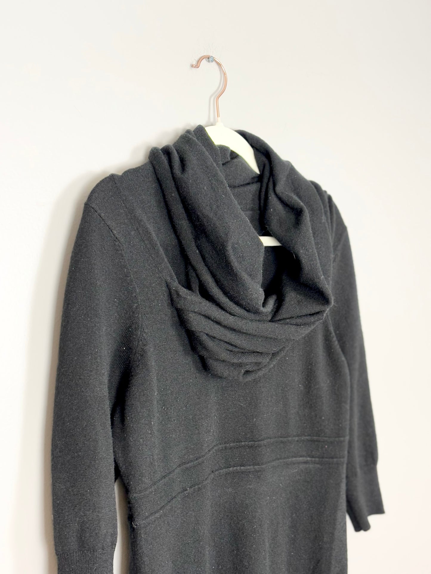 L - Thyme Black 3/4 Sleeve Hooded Sweater