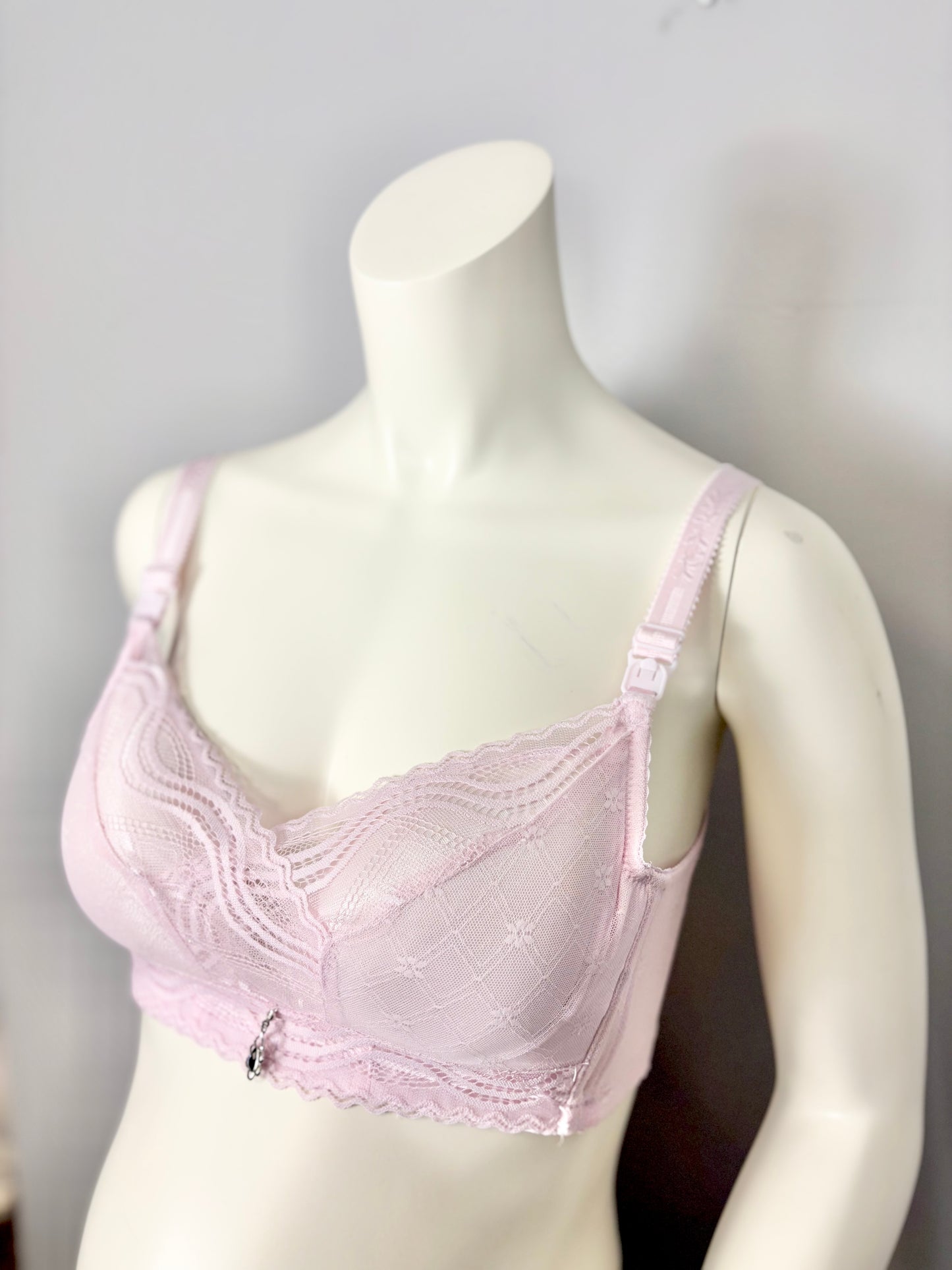 Size 38/L - Unknown Brand Pink Nursing Bra