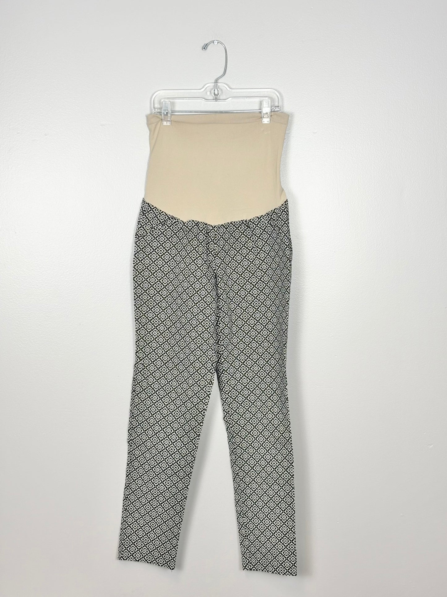 M - Motherhood Maternity Fleur de Lis Pant