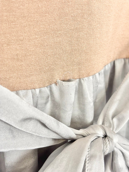 M - Pusch Taupe/Silver Tie-Waist Top