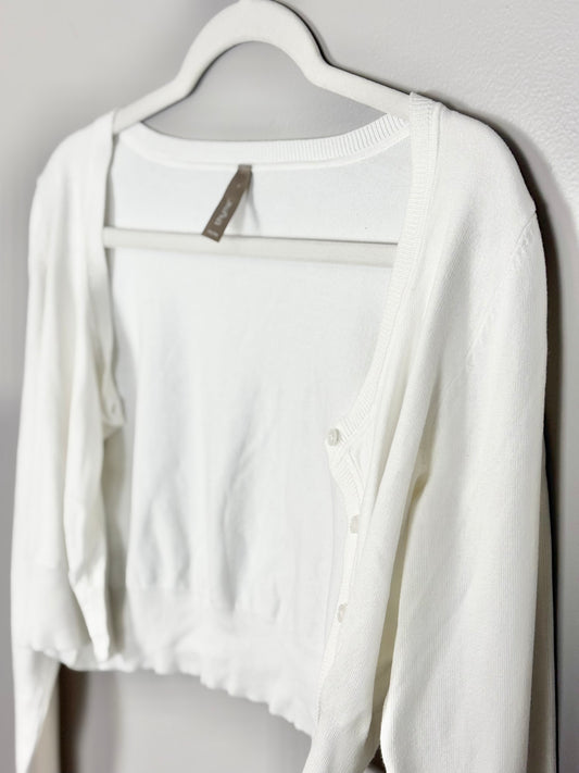 M - Thyme White Crop Sweater