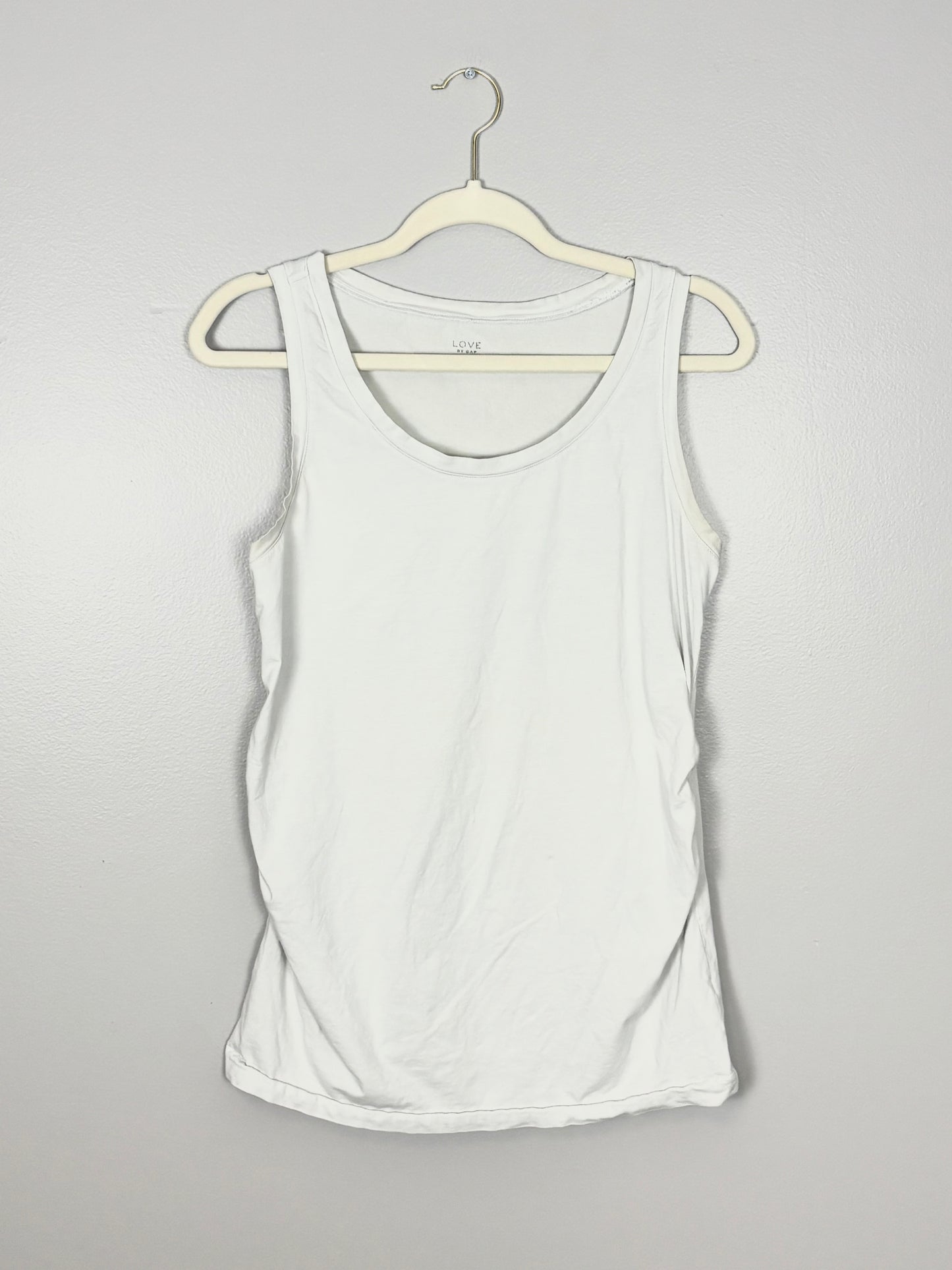 M - Gap Maternity Tank