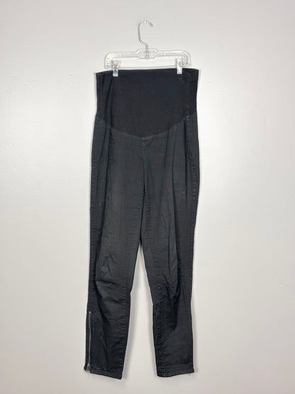 XS - Thyme Black Ankle-Zipper Pants