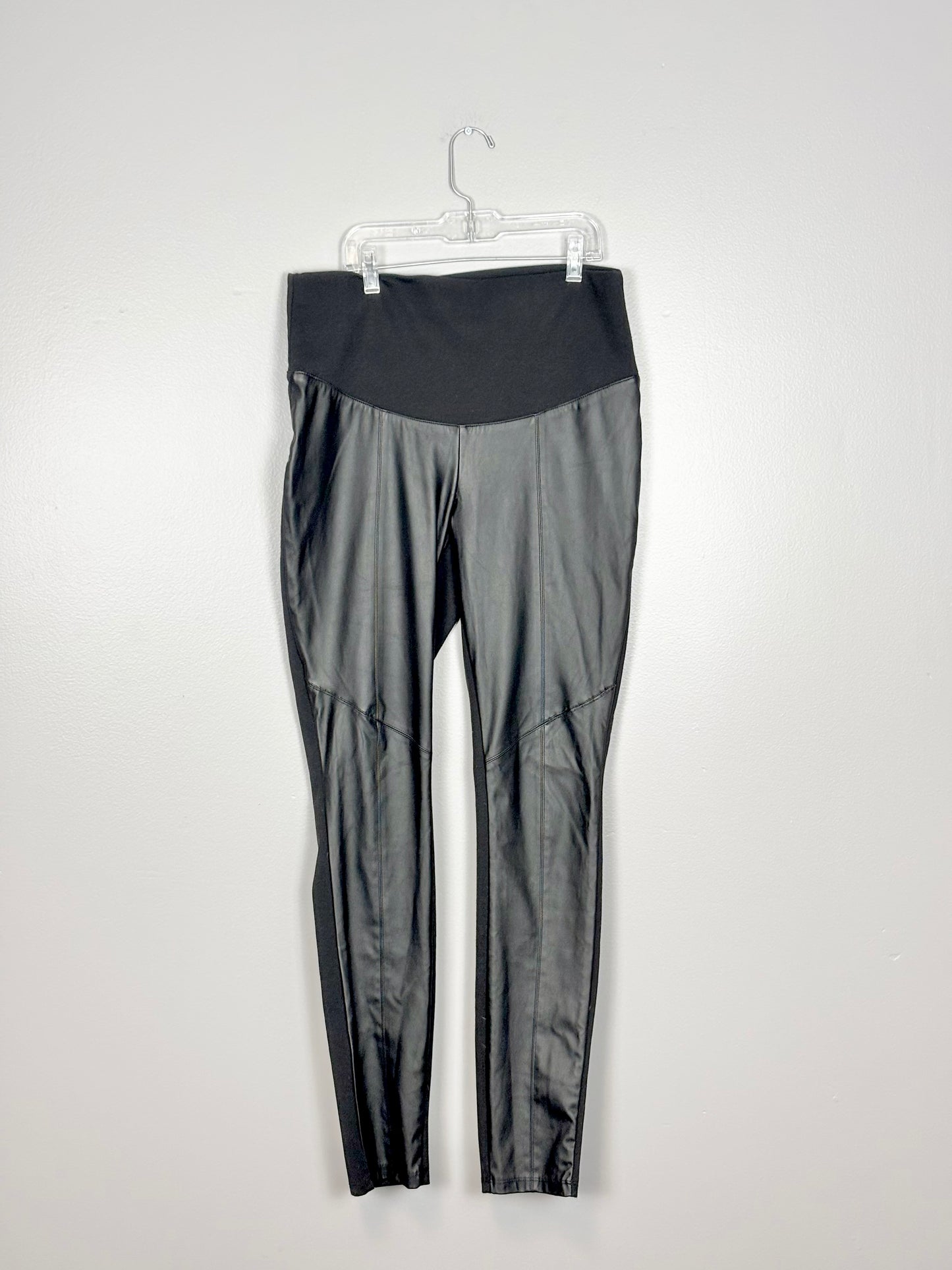 S - Thyme Black Leather-Look Pant