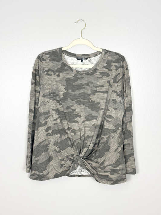 XL - George Camo Knotted Shirt